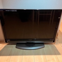 AQUOS  2010年式　32型　液晶テレビ　受取者決定