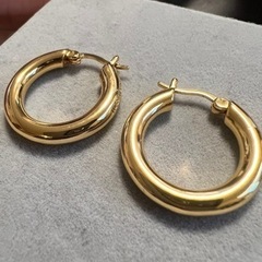 ジルサンダー　ピアス　ゴールド