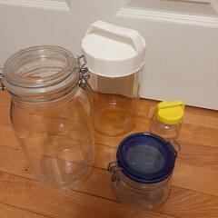 フランス製ガラスの保存容器　イタリア製ガラス密閉保存瓶　１つ20...