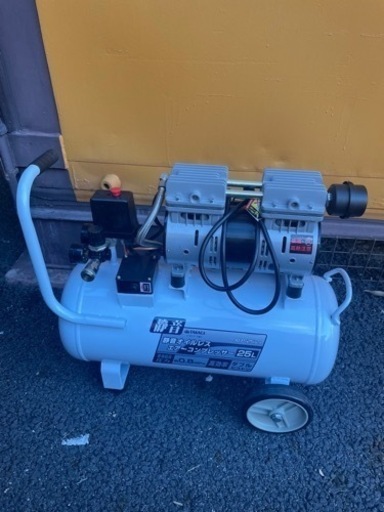 高儀　静音オイルレスエアーコンプレッサー25L