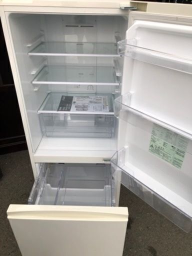 福岡市内配送無料　2019年式　アクア　AQUA 冷蔵庫　ミルク AQR-18H-W ボトムフリーザータイプ2ドア184L冷蔵庫1