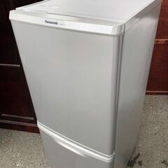 福岡市内配送無料　パナソニック 138L パーソナル冷蔵庫 2ドア 右開き シルバー NR-B149W-S