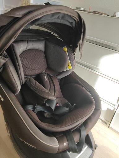 【年末値下げ】Combi チャイルドシート　ISOFIX　クルムーヴ650　新生児　コンビ