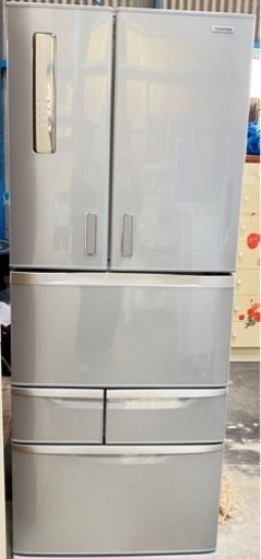 2011年式冷蔵庫　東芝TOSHIBAノンフロン6ドア中古美品状態良好
