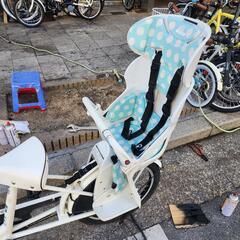 💯💯　値下げ　ＢＩＫＫＥ　ママチャリ　２０インチ　子どもイス　自動ライト　付き　付き　３変速　首ロック付き　白