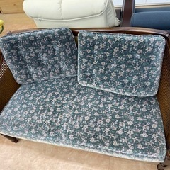 トレファク摂津店】karimoku 2人掛けソファー入荷しました‼︎
