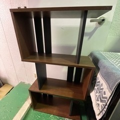 シライ家具　デザイン　ラック　棚