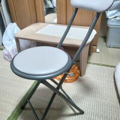 【お取引中】【無料】折りたたみ椅子