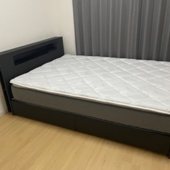 ソファーとベット売ります！