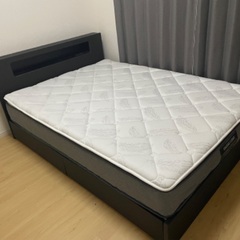 ソファーとベット売ります！