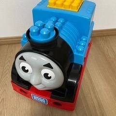 トーマス　ブロック