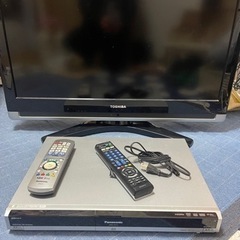テレビ32型　HDDレコーダーセット