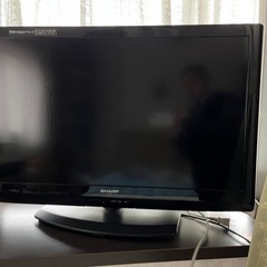 シャープ　AQUOS 32型　液晶テレビ