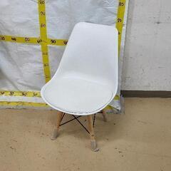 1202-004 Bayside Furnishings 椅子