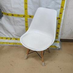 1202-005 Bayside Furnishings 椅子