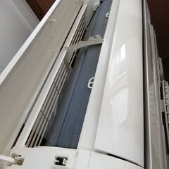 エアコン工事は安心の電気工事士にお任せ♪大型2.8k10畳