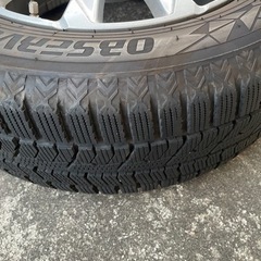 スタッドレスタイヤ（215/60R/16）4本セット