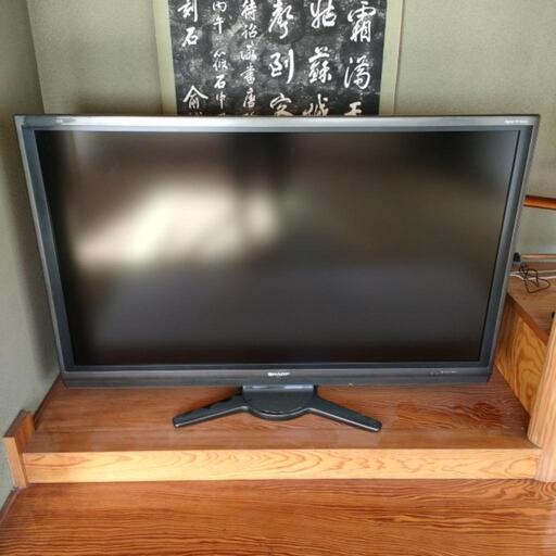 SHARP　52インチ　テレビ