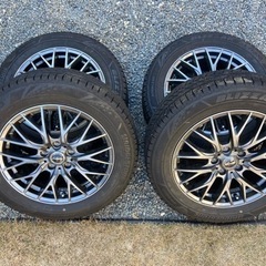 スタッドレスタイヤ　2021年製(ブリザック)