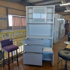 【愛品倶楽部柏店】2019年製　ニトリ　アルミナ２　２枚スライド扉キッチンボード　白　