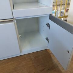 【愛品倶楽部柏店】2019年製　ニトリ　アルミナ２　２枚スライド扉キッチンボード　白　