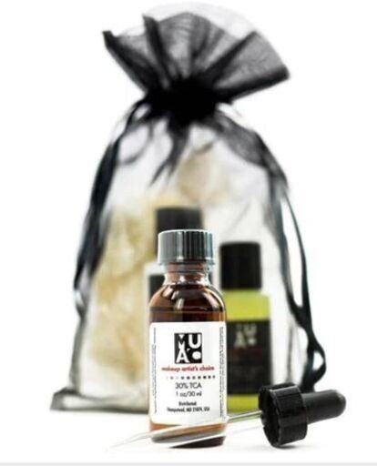30% TCAアットホーム・アジャスタブル・ピーリング (1/2オンスキット-約10回分 = これはキットです)   30% TCA AT HOME ADJUSTABLE PEEL (1/2 OZ KIT - APPROX 10 PEELS = This is a kit)  MUAC（メイクアップアーティストス チョイス）製品MUAC (makeup artist's choice) products