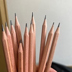B 鉛筆11本