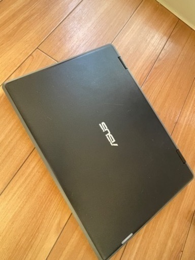 小型ノートパソコン