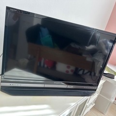 【ネット決済】【訳あり】ブルーレイ内蔵型液晶テレビとブルーレイデ...