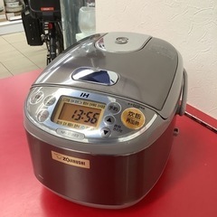 ZOJIRUSHI 象印  炊飯ジャー　炊飯器　NP-GG05E...