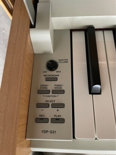 中古美品、配送可能です。YAMAHA 電子ピアノ ARIUS YDP-S31C