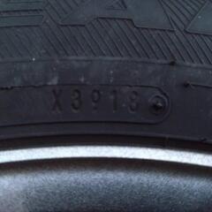 中古スタッドレスタイヤ、ホイール4本セット 215/60R16