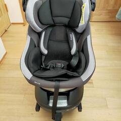 ISOFIX　コンビチャイルドシート