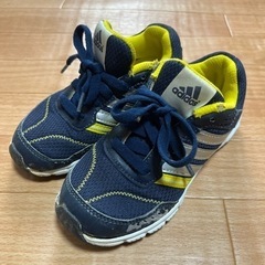 adidas スニーカー　17cm