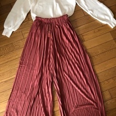 【新品未使用】スカートパンツ　M〜L   ピンク