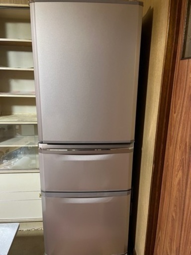 ２０１７年製　三菱冷蔵庫（代理出品）