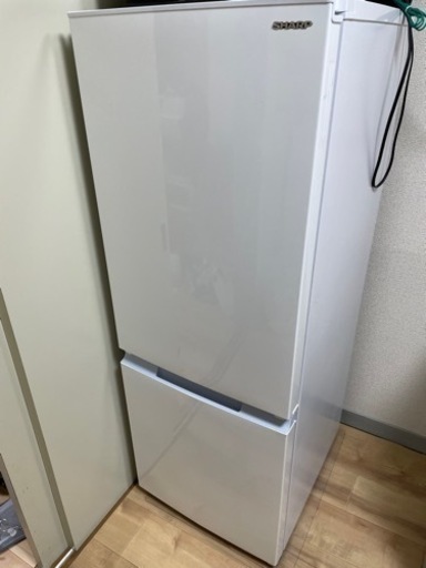 SHARP 冷蔵庫　179リットル2ドア　2021年製