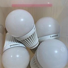 100V 7.8w ドウシシャ　LED電球×4 E26