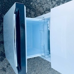 2693番 Hisense✨冷蔵庫✨HR-D1302‼️