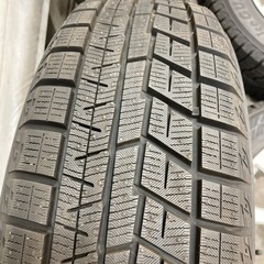 決まりました。スタッドレス　ヨコハマ175/65R14  22年製  新品同様