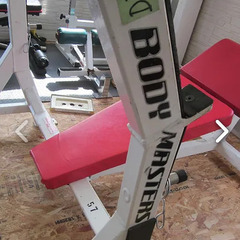 引き取り限定！ボディマスターズデクライン・ベンチプレス業務用