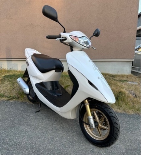 燃費の良いインジェクション✨ ホンダ  AF63  スマートディオ  Z4  タイヤ前後新品  通勤通学などに！ 燃費の良いインジェクション✨ ホンダ AF63 スマートディオ Z4 タイヤ