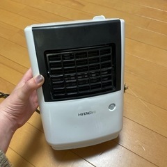 電気ストーブ　人感