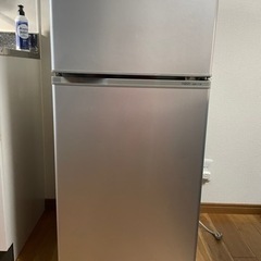 冷蔵庫(容量:100L)