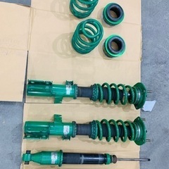 TEIN車高調　80ヴォクシー、ノア、エスクァイア