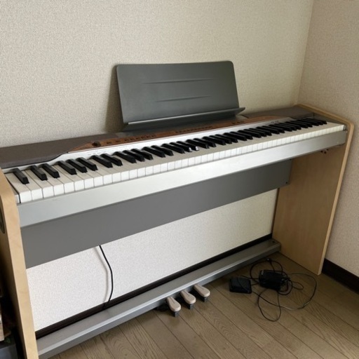 電子ピアノ
