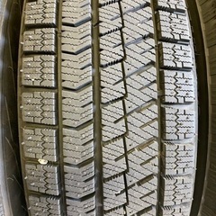 スタッドレスタイヤ　185/65R15  美品