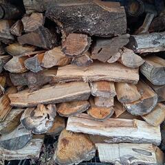 これからの季節薪ストーブに！