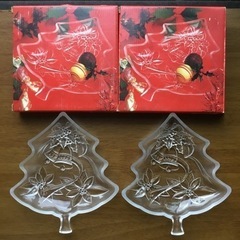 ガラス皿　クリスマスツリー型