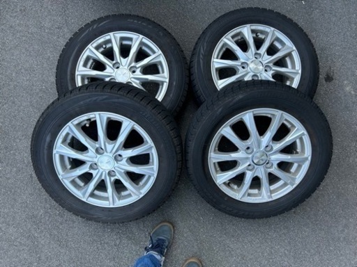 165/65R14 スタッドレスタイヤ ホイル付き トヨタ ルーミー